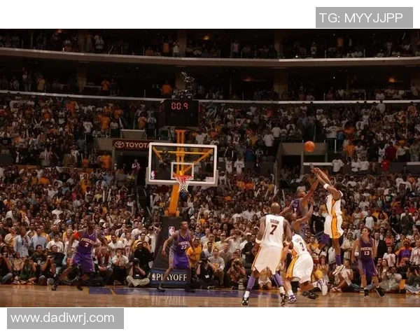 09年湖人对阵热火科比在最后时刻上演绝杀精彩瞬间回顾