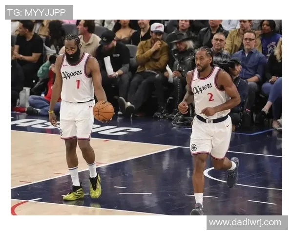 湖人快船激战回顾12月12日全场精彩瞬间重温