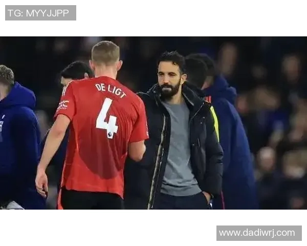 曼联3大丧命恶疾曝光！阿莫林战术“短路”竟让球迷急哭，痛失10分本相太扎心